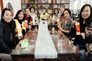 会员活动日 | 茶香衍纸映芳华 协会举办三八女神节春日手作沙龙